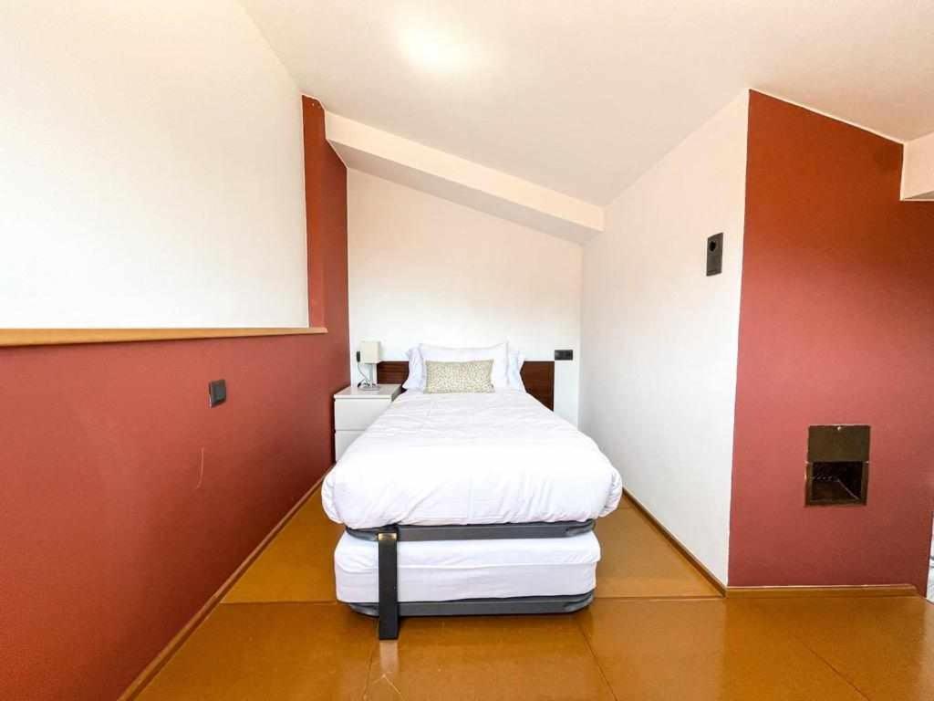 Апартаменти Loft Cort Reial Atico In The Heart Of The Old Town Жерона Екстер'єр фото