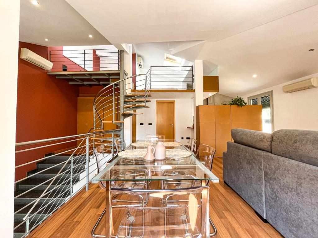 Апартаменти Loft Cort Reial Atico In The Heart Of The Old Town Жерона Екстер'єр фото